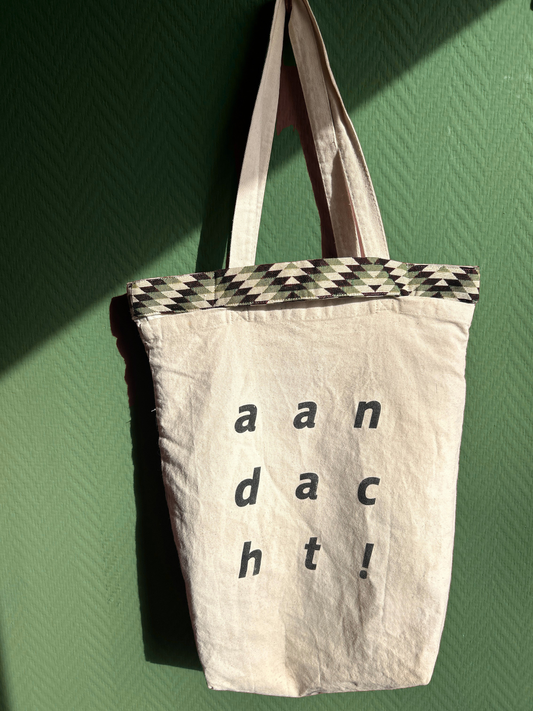 Orderly Tote - Grafisch Groen (met platte bodem)