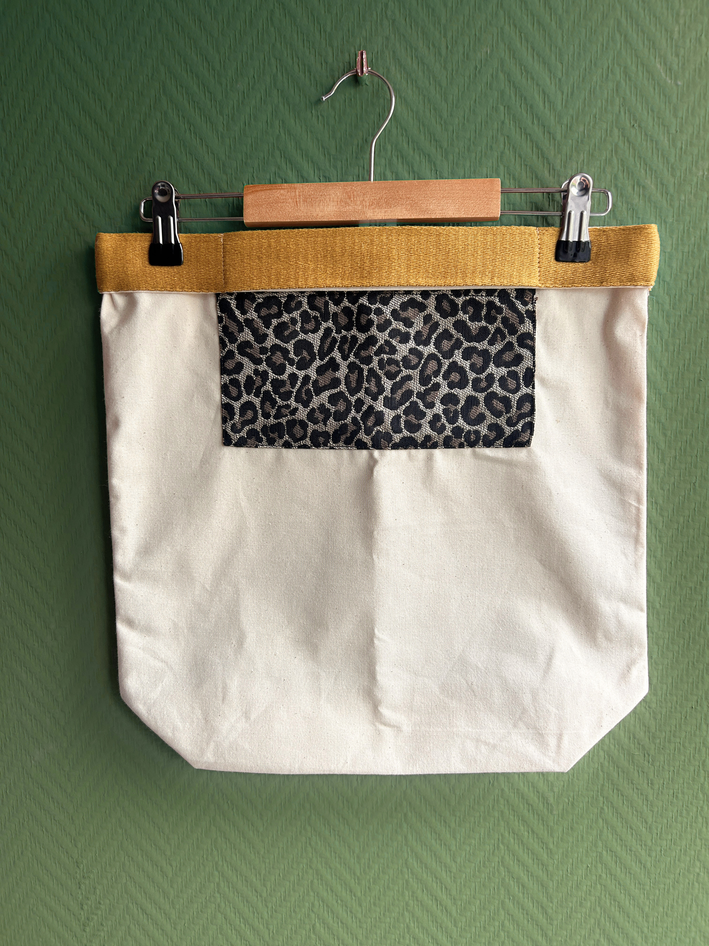 Orderly Tote - Graphic Green